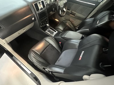 Lot 74 - 2007 Chrysler 300C Hemi