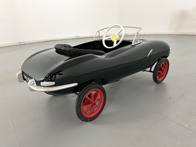 Lot 9 - Tri-Ang E-Type Pedal Car