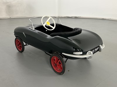 Lot 9 - Tri-Ang E-Type Pedal Car