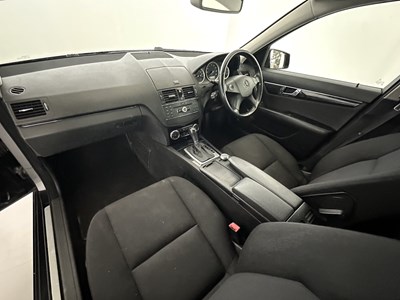 Lot 33 - 2009 Mercedes-Benz C200 CDI