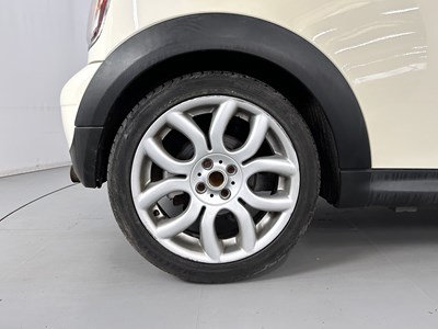 Lot 28 - 2009 Mini Cooper