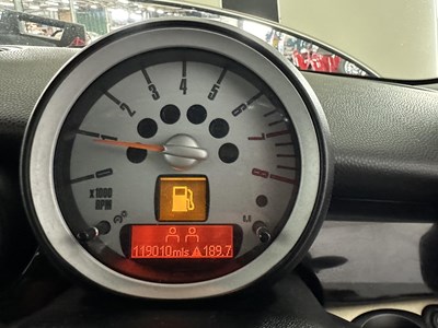 Lot 28 - 2009 Mini Cooper