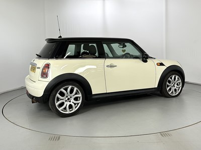 Lot 28 - 2009 Mini Cooper