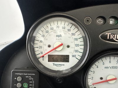 Lot 24 - 2000 Triumph Tiger