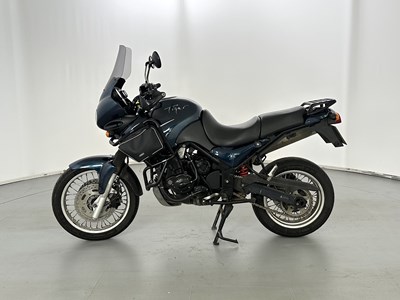 Lot 24 - 2000 Triumph Tiger
