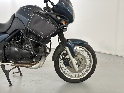 Lot 24 - 2000 Triumph Tiger
