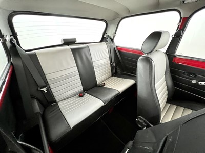 Lot 35 - 2001 Mini Cooper Sport