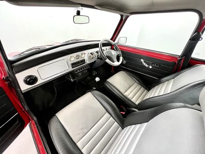 Lot 35 - 2001 Mini Cooper Sport