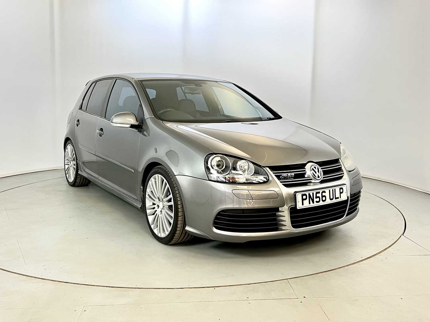 Lot 36 - 2006 Volkswagen Golf R32