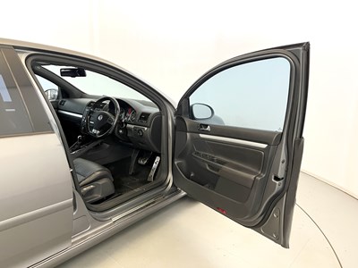 Lot 36 - 2006 Volkswagen Golf R32