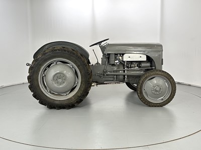 Lot 5 - 1951 Ferguson TE20