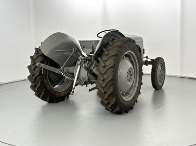 Lot 5 - 1951 Ferguson TE20