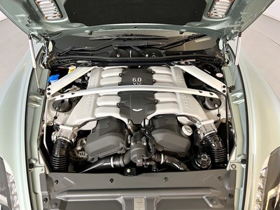 Lot 21 - 2010 Aston Martin Rapide