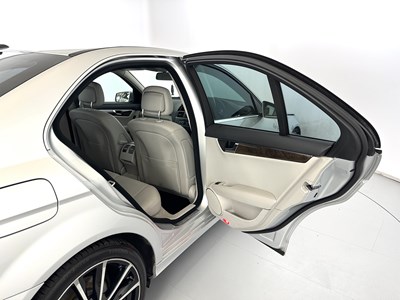 Lot 154 - 2010 Mercedes-Benz C180
