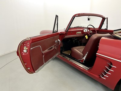 Lot 28 - 1962 Renault Floride Convertible