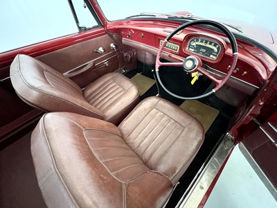Lot 28 - 1962 Renault Floride Convertible