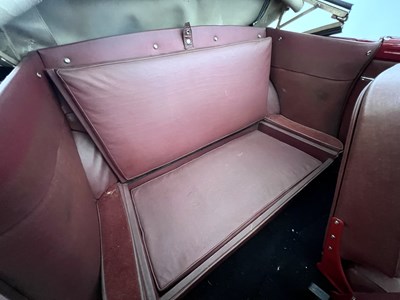 Lot 28 - 1962 Renault Floride Convertible