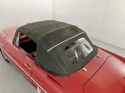 Lot 28 - 1962 Renault Floride Convertible
