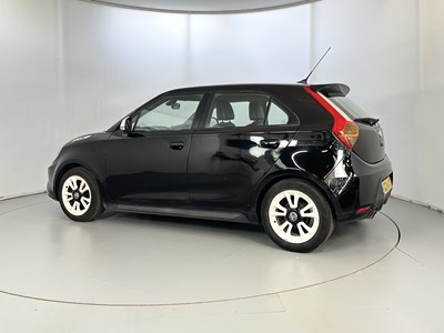 Lot 67 - 2014 MG 3