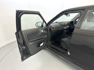 Lot 67 - 2014 MG 3