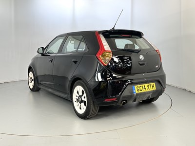 Lot 67 - 2014 MG 3