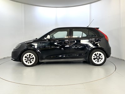 Lot 67 - 2014 MG 3