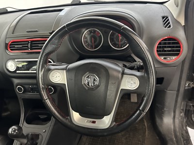 Lot 67 - 2014 MG 3