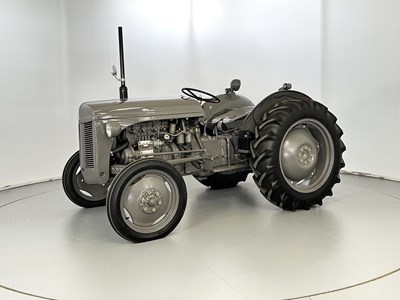 Lot 176 - 1954 Ferguson TE20 & Trailer