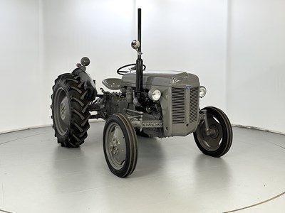 Lot 176 - 1954 Ferguson TE20 & Trailer