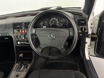Lot 147 - 1996 Mercedes-Benz C220