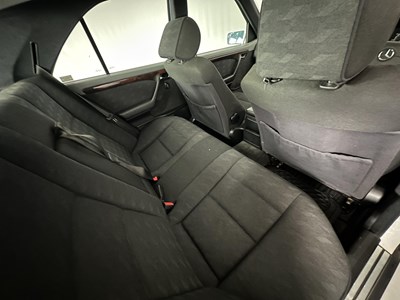 Lot 147 - 1996 Mercedes-Benz C220