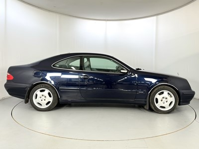 Lot 160 - 2001 Mercedes CLK320