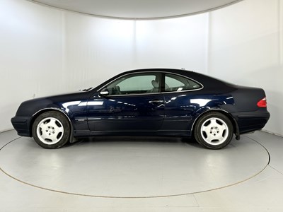 Lot 160 - 2001 Mercedes CLK320