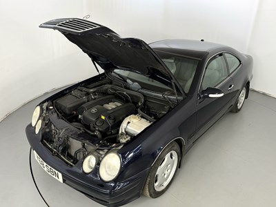 Lot 160 - 2001 Mercedes CLK320