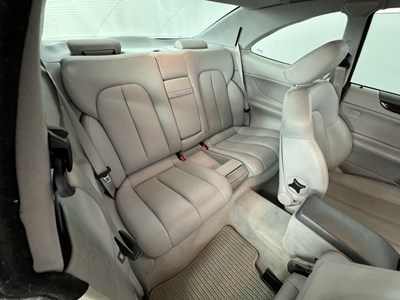 Lot 160 - 2001 Mercedes CLK320