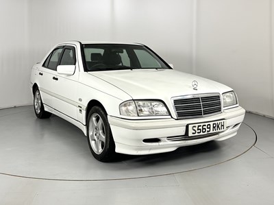Lot 86 - 1998 Mercedes-Benz C200