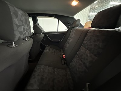 Lot 86 - 1998 Mercedes-Benz C200