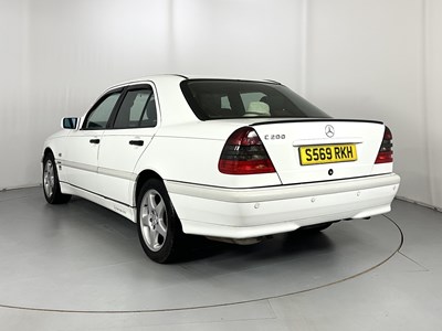 Lot 86 - 1998 Mercedes-Benz C200