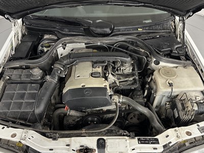 Lot 86 - 1998 Mercedes-Benz C200