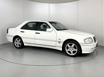 Lot 86 - 1998 Mercedes-Benz C200