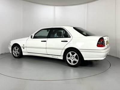 Lot 86 - 1998 Mercedes-Benz C200