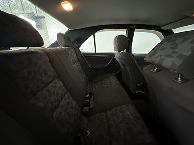 Lot 86 - 1998 Mercedes-Benz C200