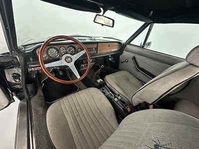 Lot 65 - 1978 Fiat 124 Sport Spider