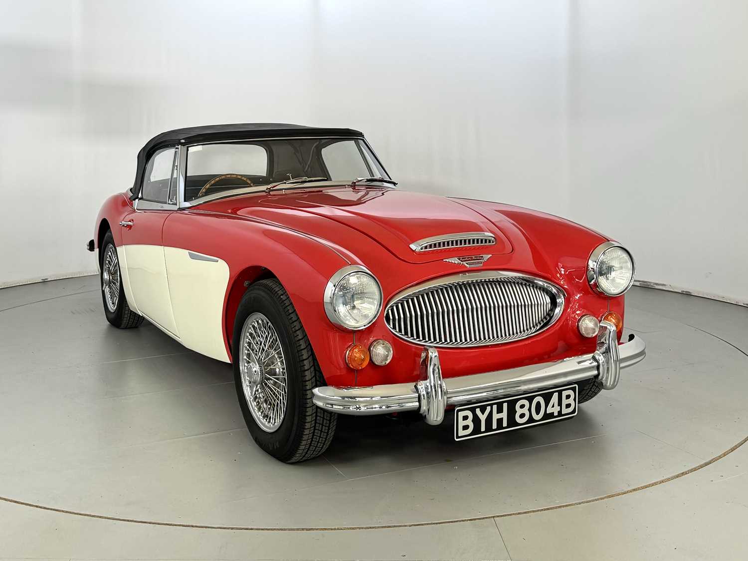 Lot 53 - 1964 Austin Healey 3000