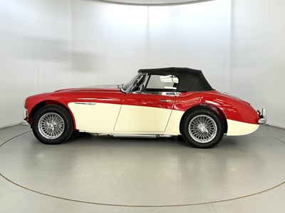 Lot 53 - 1964 Austin Healey 3000