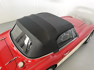 Lot 53 - 1964 Austin Healey 3000