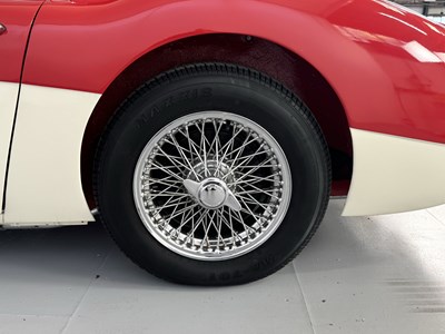Lot 53 - 1964 Austin Healey 3000