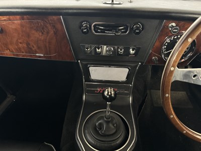 Lot 53 - 1964 Austin Healey 3000