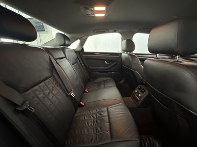 Lot 133 - 2004 Audi A8