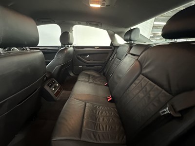 Lot 133 - 2004 Audi A8